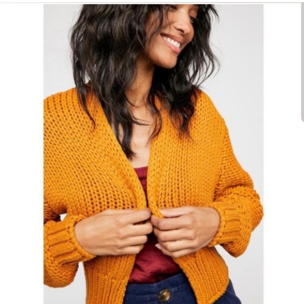 Free People Glow For It Chunky Knit Cardigan Sweater size M